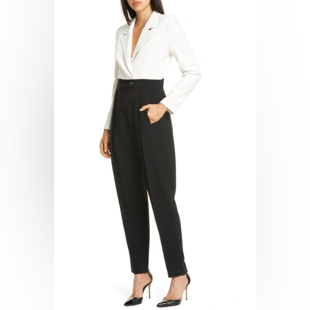 Judith & Charles Elegant Black and White Two-Tone Pantsuit with V-Neckline